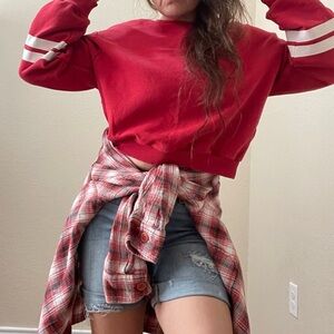 Divided by H&M Small Red and white striped cropped sweatshirt with a relaxed fit